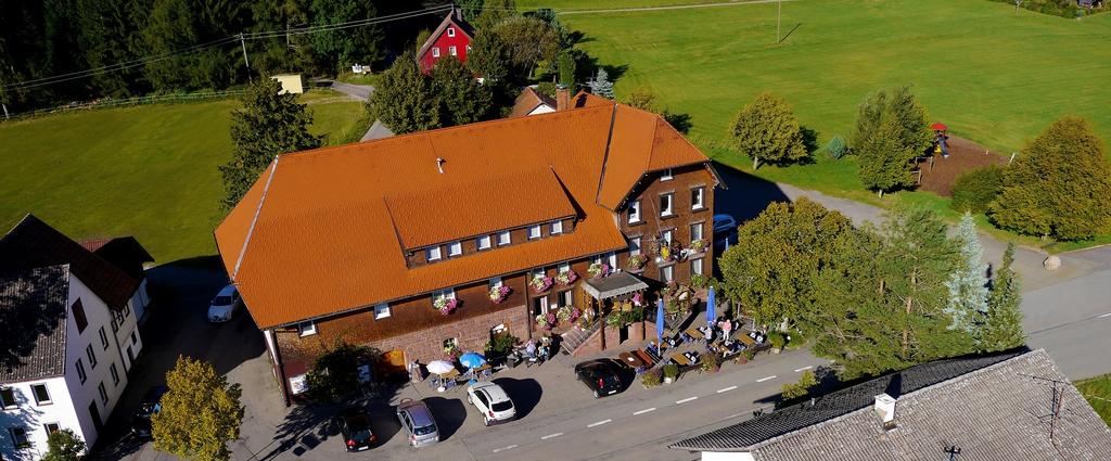 Land-gut-Hotel Höhengasthof Adler