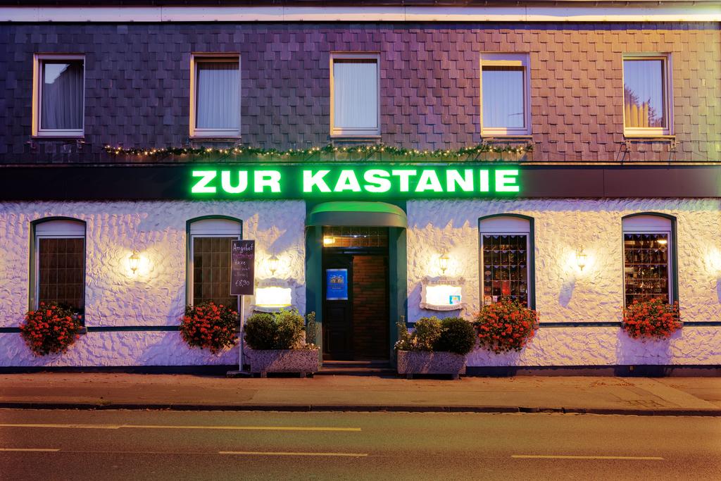 Zur Kastanie