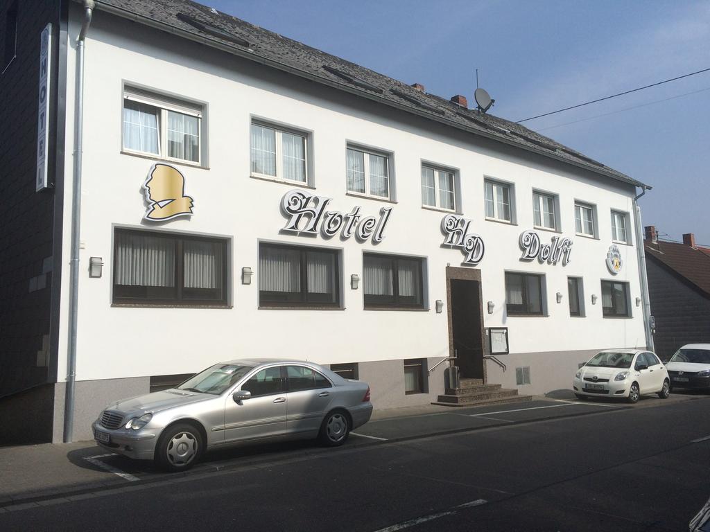 Dolfi Hotel Restaurant