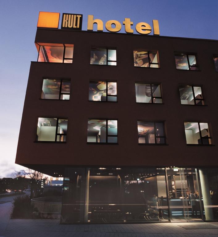 Kult Hotel