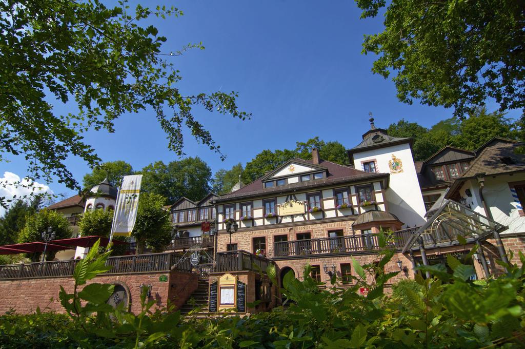 Schlosshotel Mespelbrunn