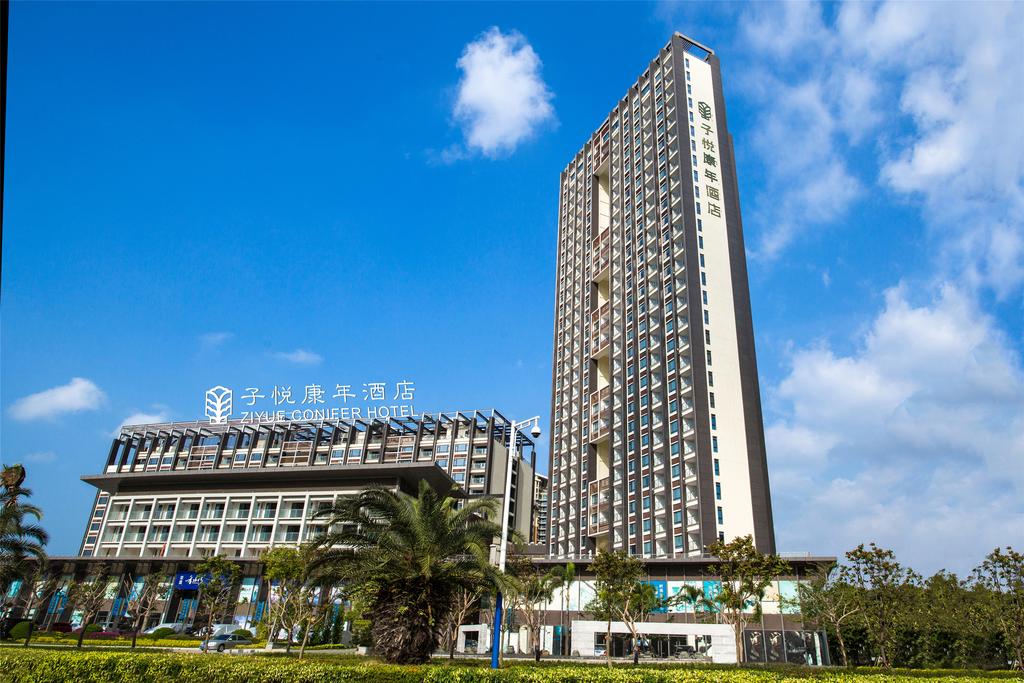 Sanya Ziyue Coniser Theme Hotel