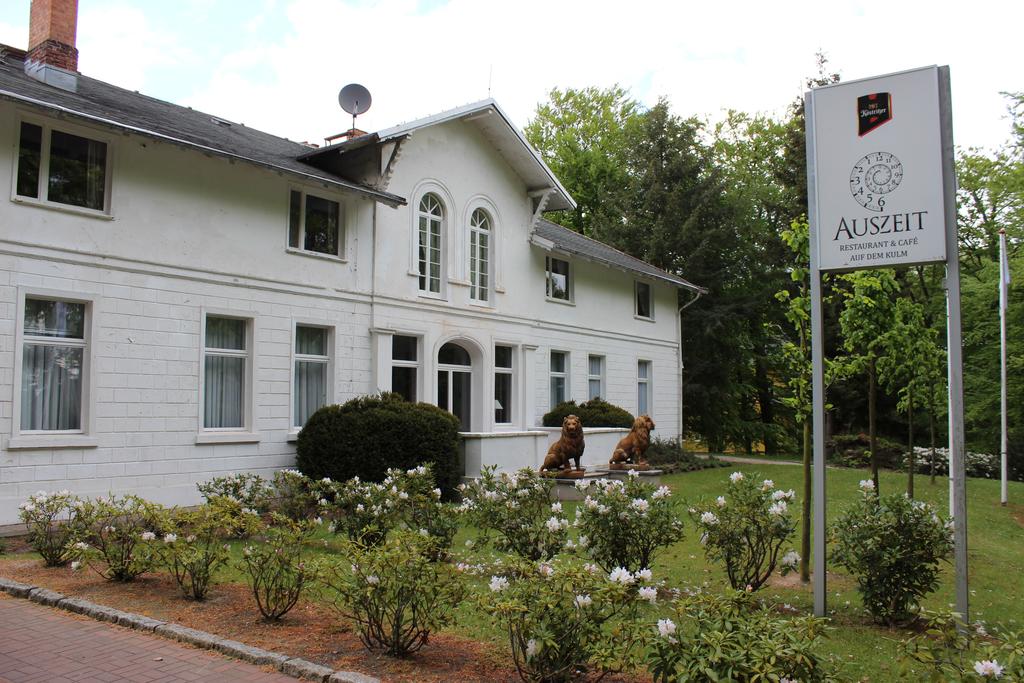 Hotel WeiBes SchloB