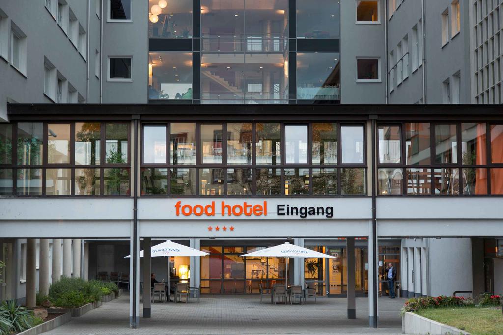 Food Hotel