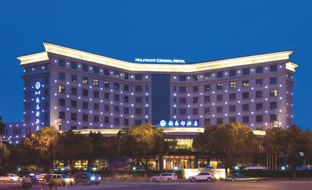 Ningbo Holiyacht Crystal Hotel