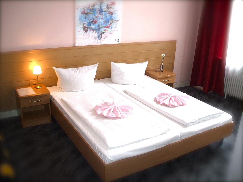 Hotel Pension Messe