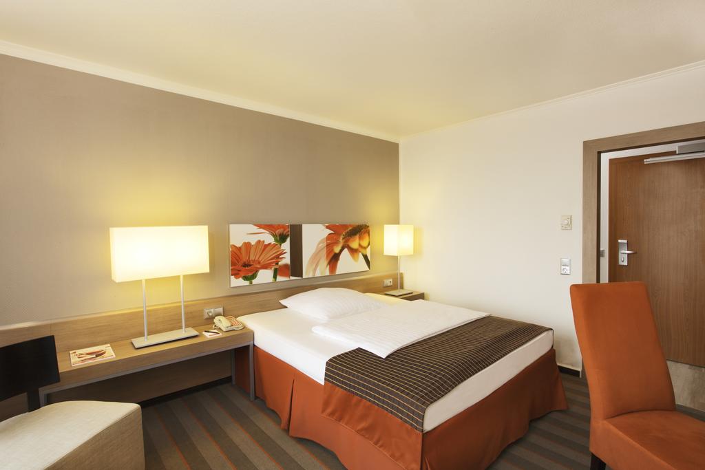 H4 Hotel Frankfurt Messe