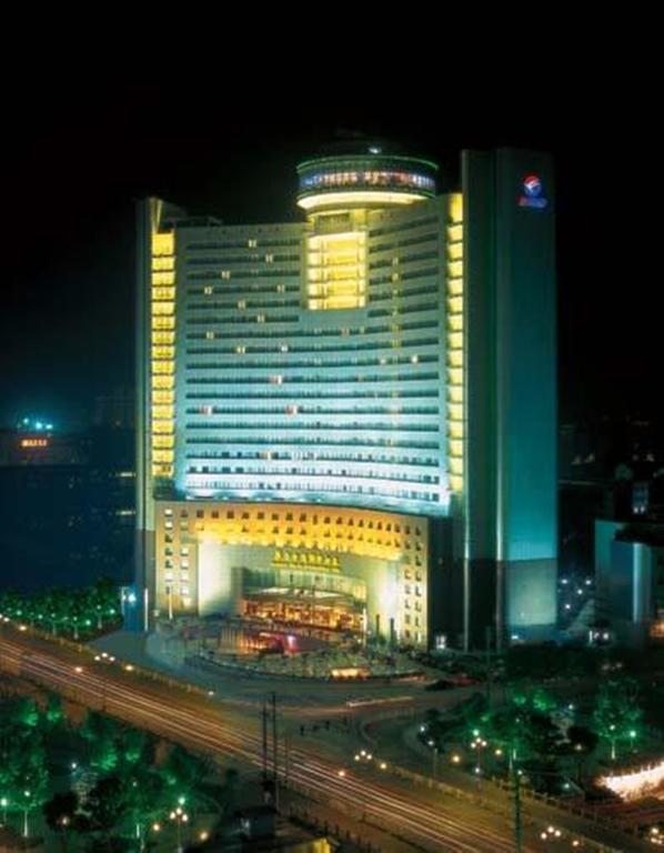 Huafang Jinling Intl Hotel Zhangjiagang