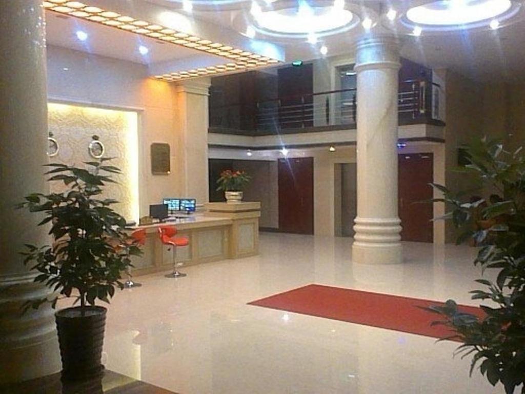 Dongxing Dequan Hotel