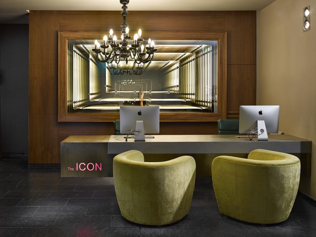 The Icon Hotel and Lounge