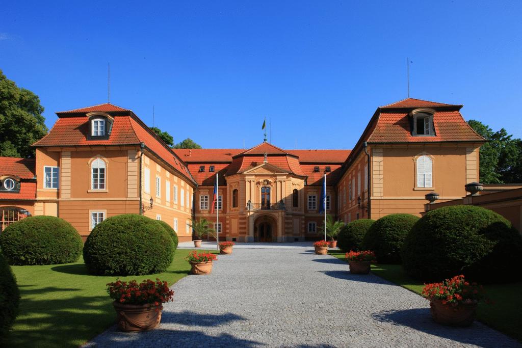 Hotel Zámek Štiřín