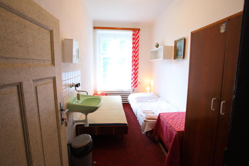 Turistický retrohotel Pod sedlem