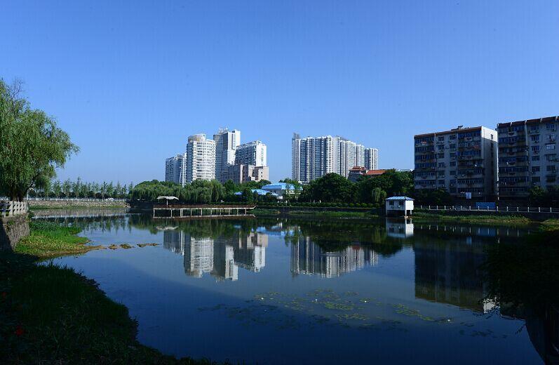 Hanting Express Jiujiang Train Station