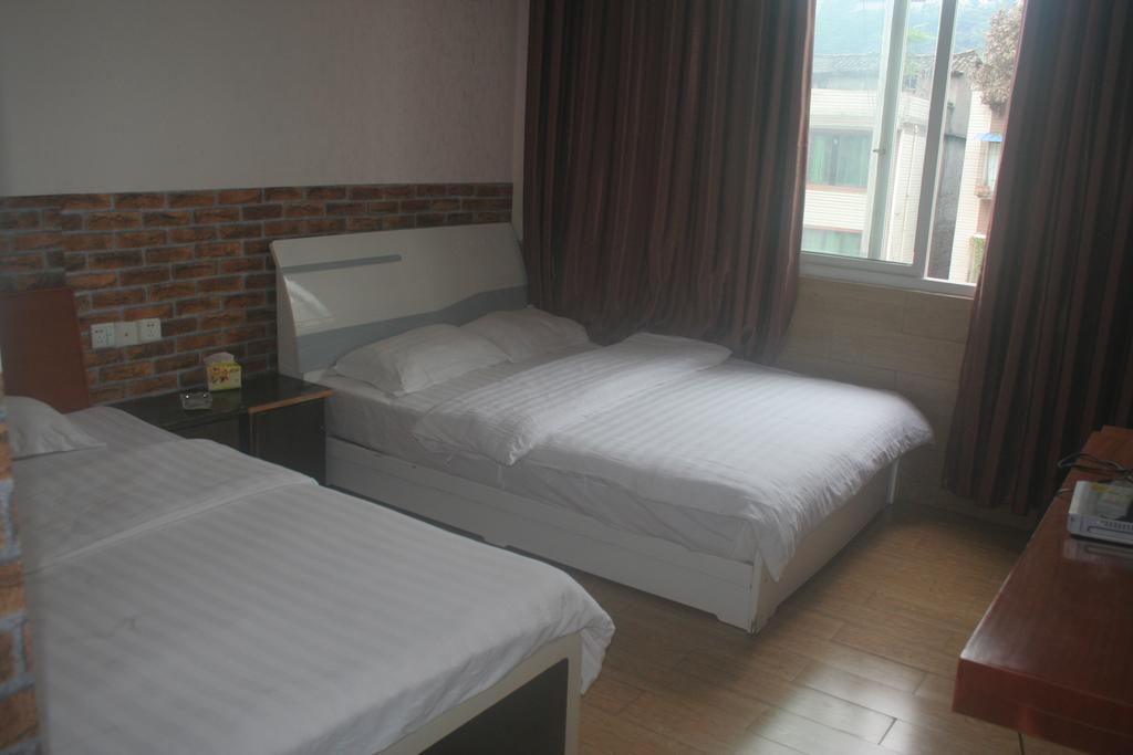 Lushan Jinlin Business Hotel