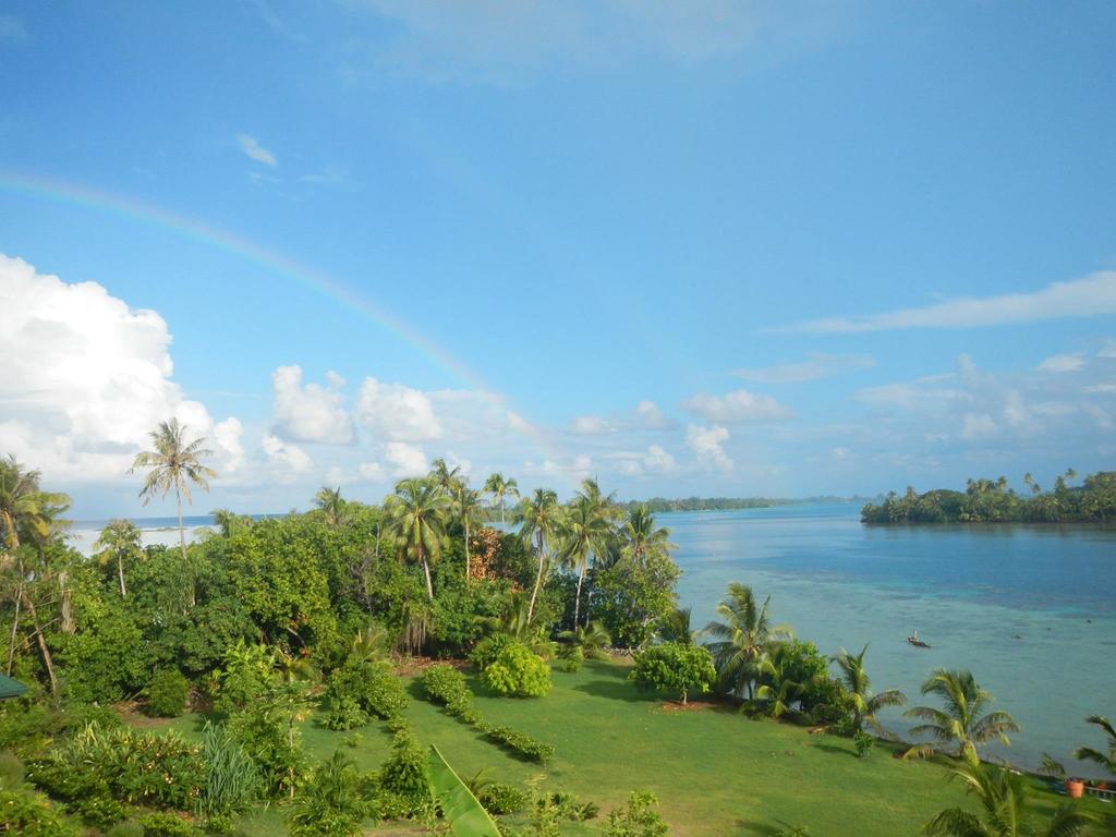 Huahine Location