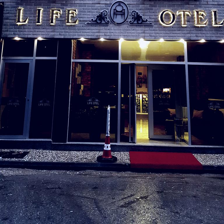 Life Otel