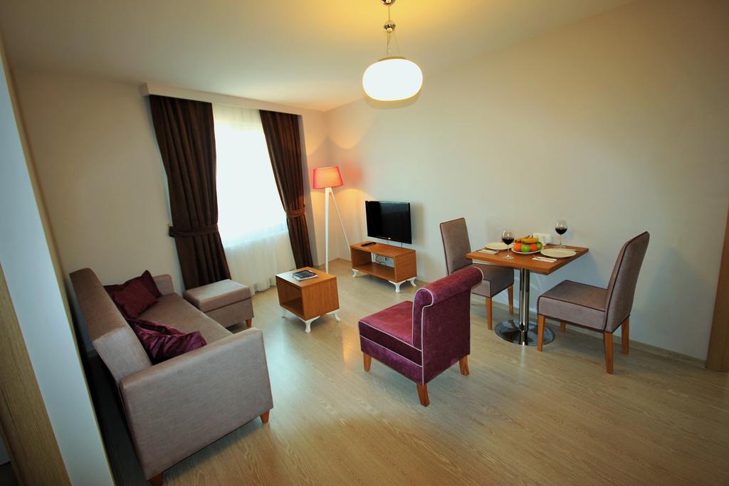 Tuzla Hill Suites