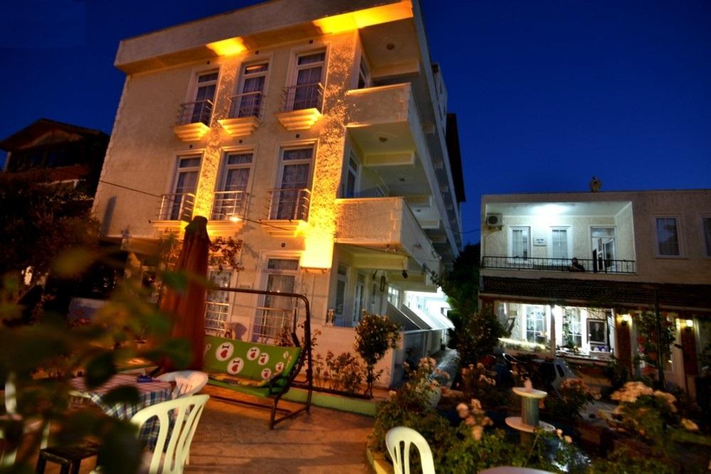 Özgür MOTEL