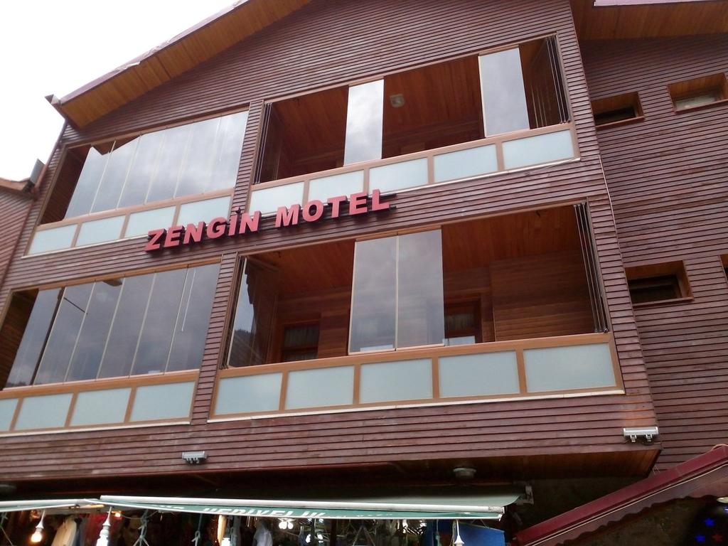 Zengin Motel