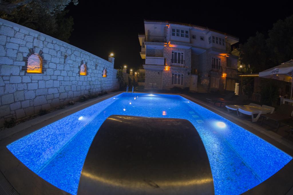 Derin Konak Hotel - Adults Only 12