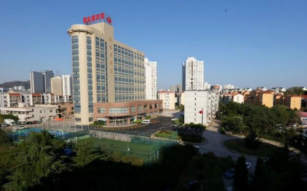 Qingdao Zhi Yuan Lou Hotel