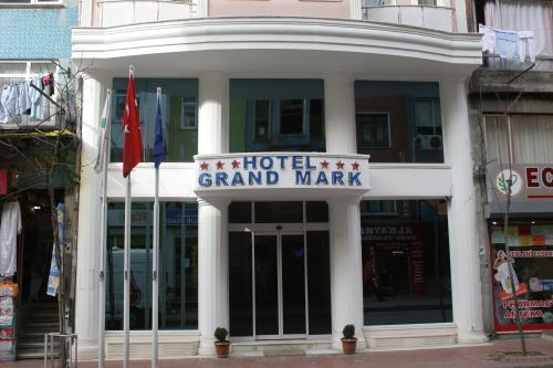 Hotel Grand Mark