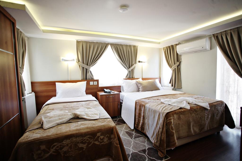 Taksim Palace Hotel