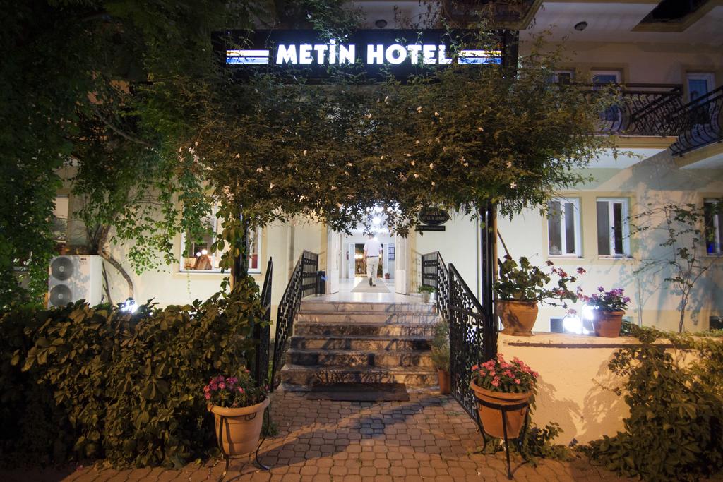 Metin Hotel