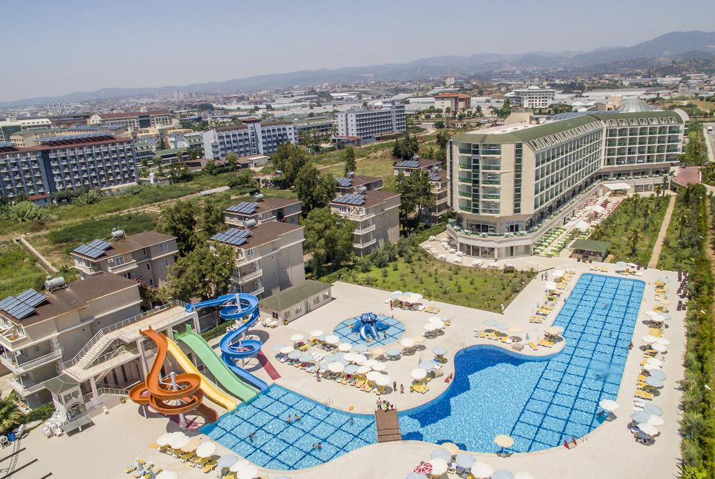 Hedef Beach Resort Hotel