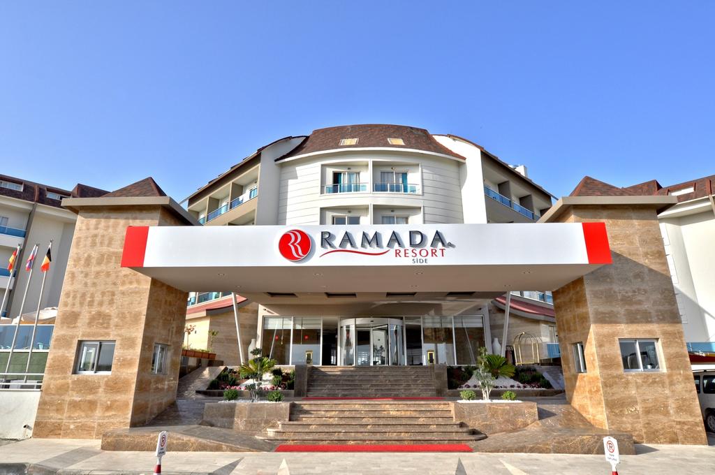 Ramada Resort Side