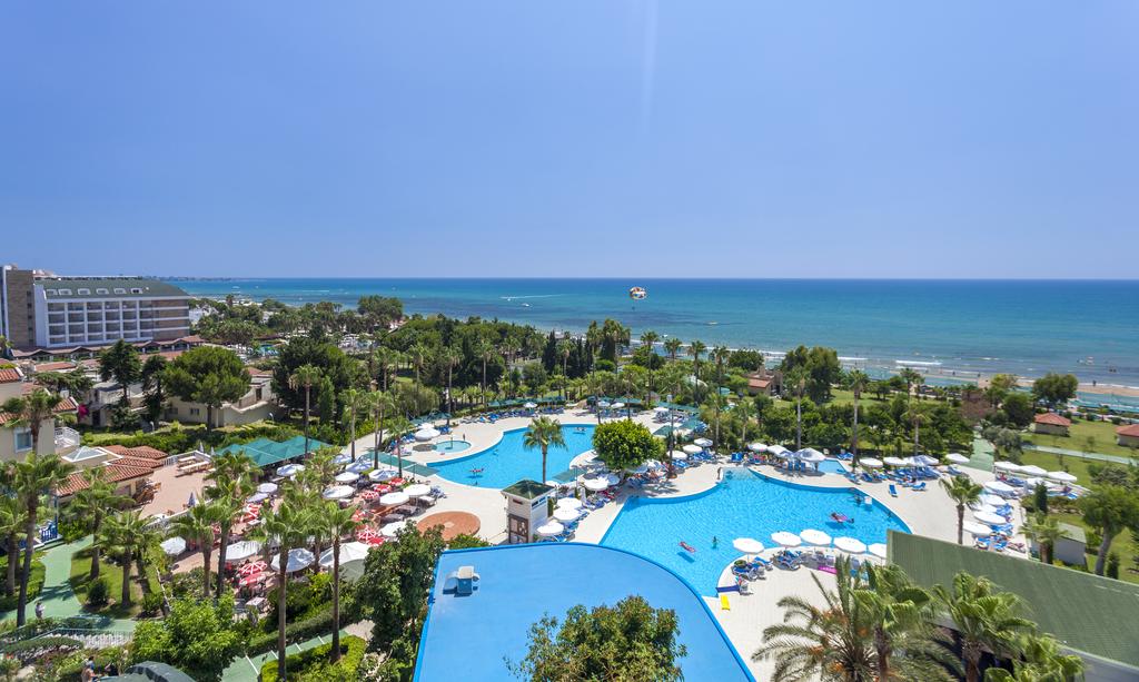 İz Flower Side Beach Hotel