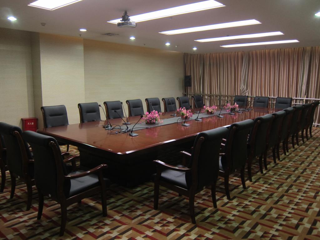 Zhongtie Business Square Hotel