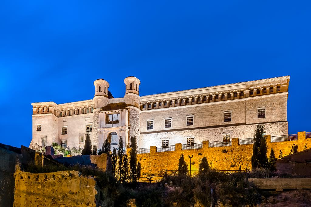 Hospedería Castillo Papa Luna