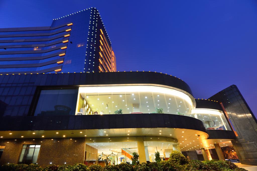 Dalian East Hotel