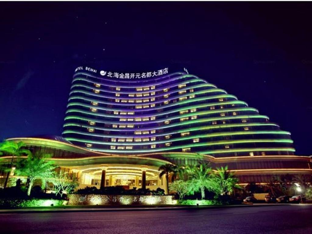 Golden Shining New Century Grand Hotel Beihai