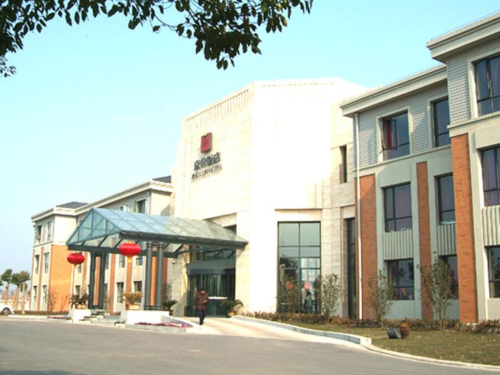 Jinglun Hotel - Jingmen