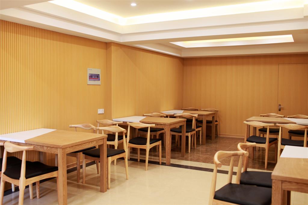 GreenTree Alliance JiangSu LianYunGang Central Intl HaiChang Road Pedestrian Street Hotel