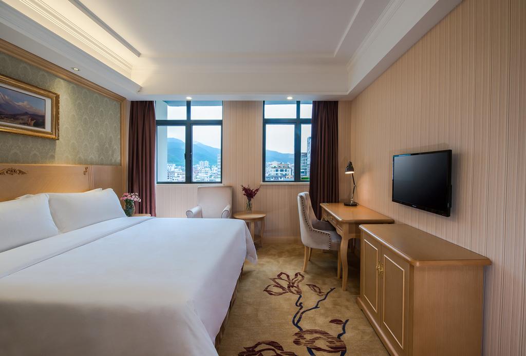 Vienna Hotel Shunde Longjia Exhibition Center