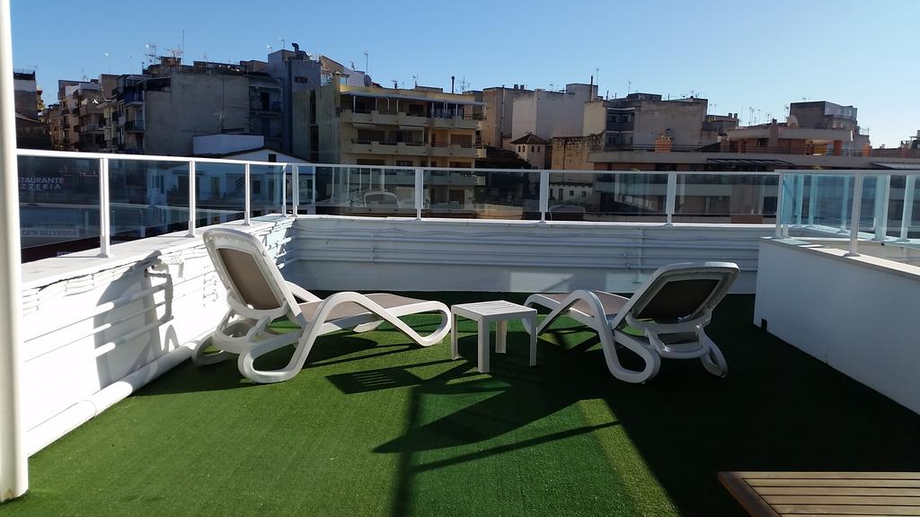 Hotel Es Nautico Suites