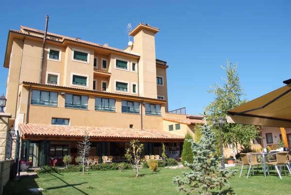 Hotel Rio Esla