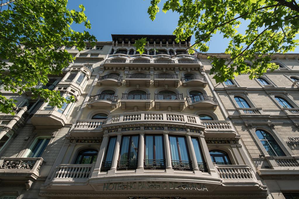 Catalonia Passeig de Gracia