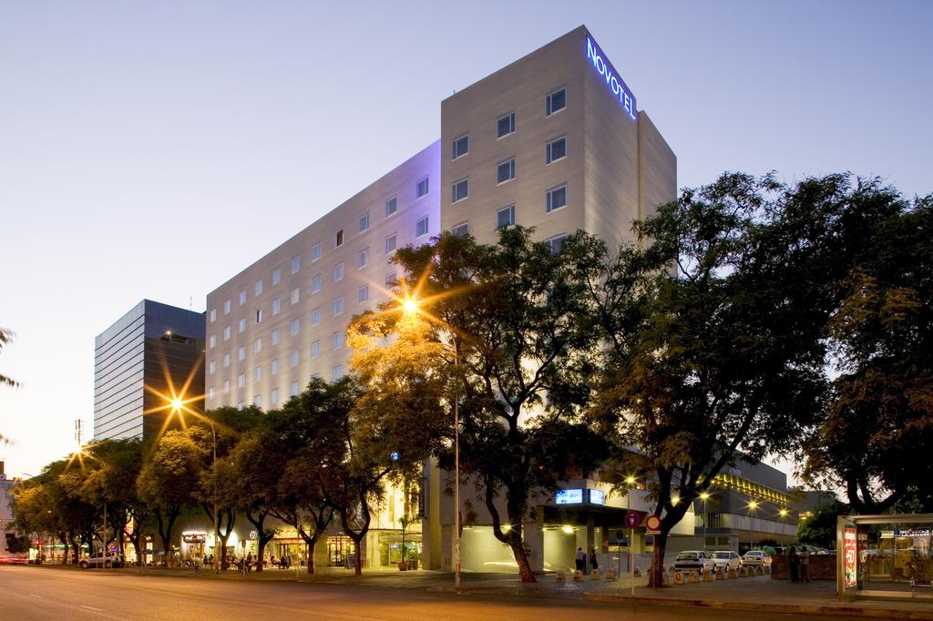 Novotel  Sevilla