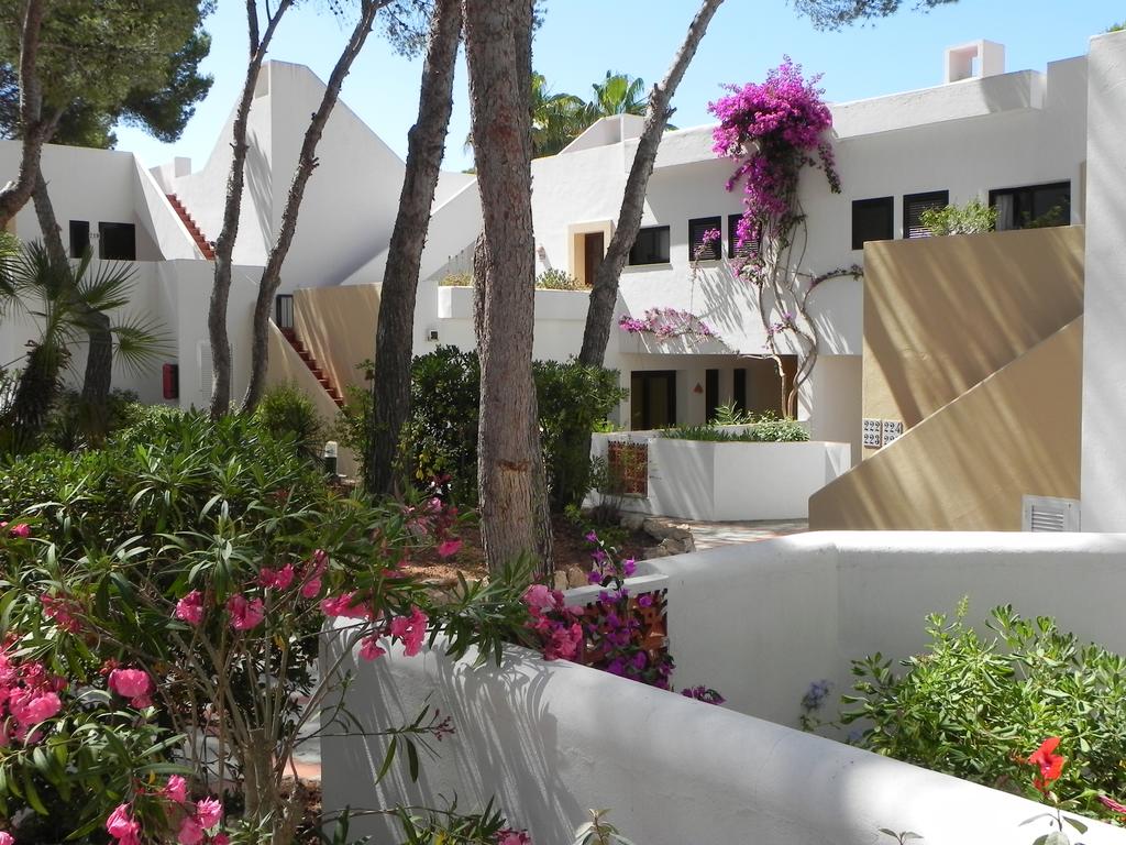 Apartamentos Club Cala Azul