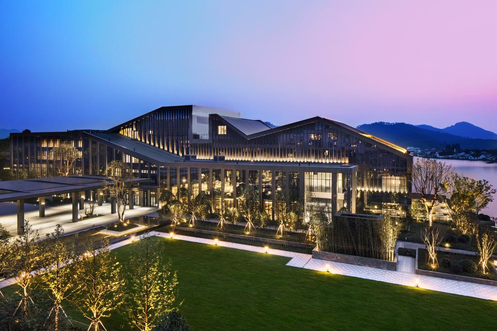 Hilton Ningbo Dongqian Lake Resort