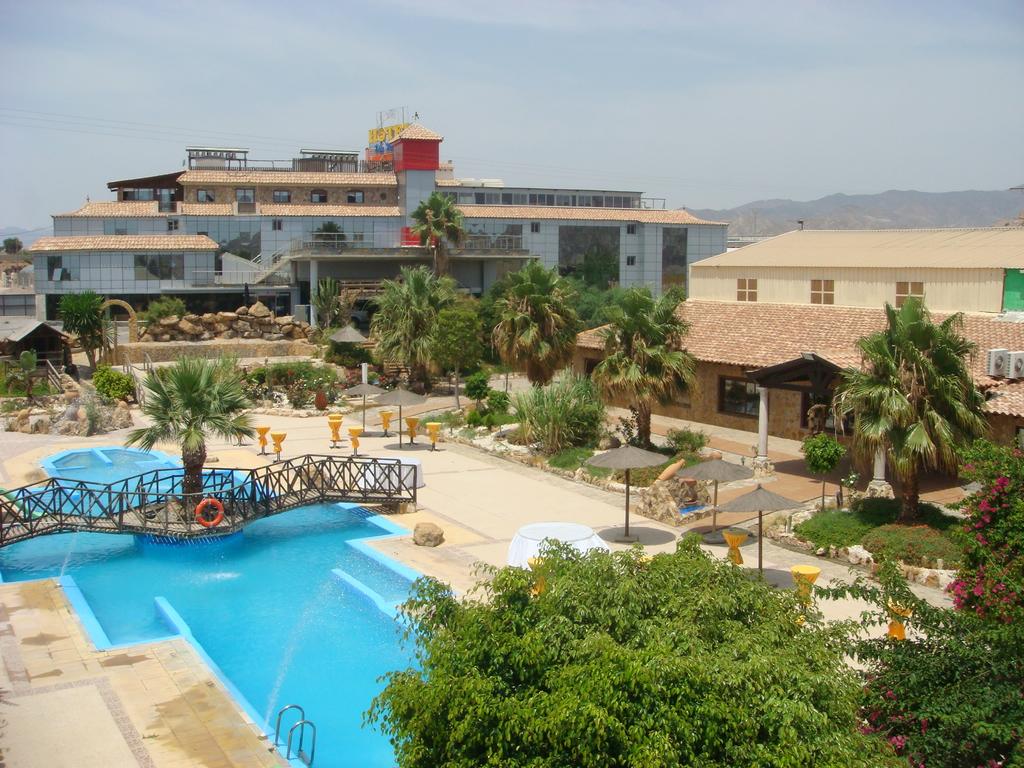 Aguilas Hotel Resort