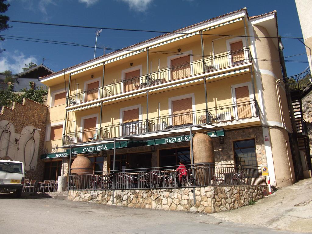 Hotel Yeste