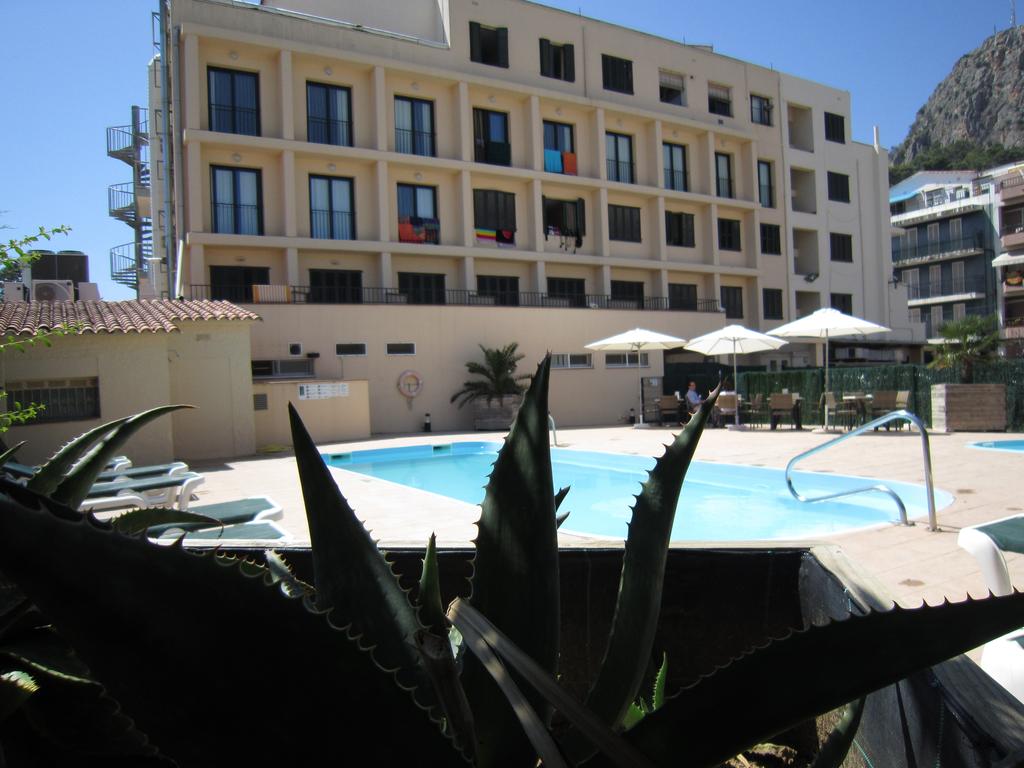 Hotel Medes II