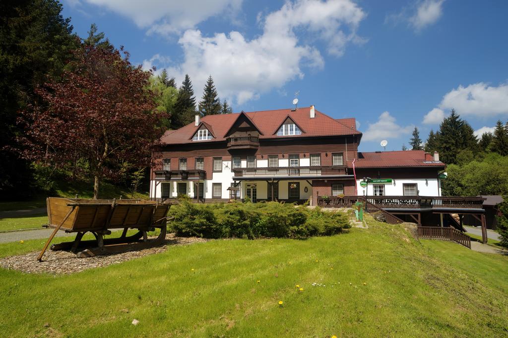 Hotel Lesní Zátiší Vojtěchov