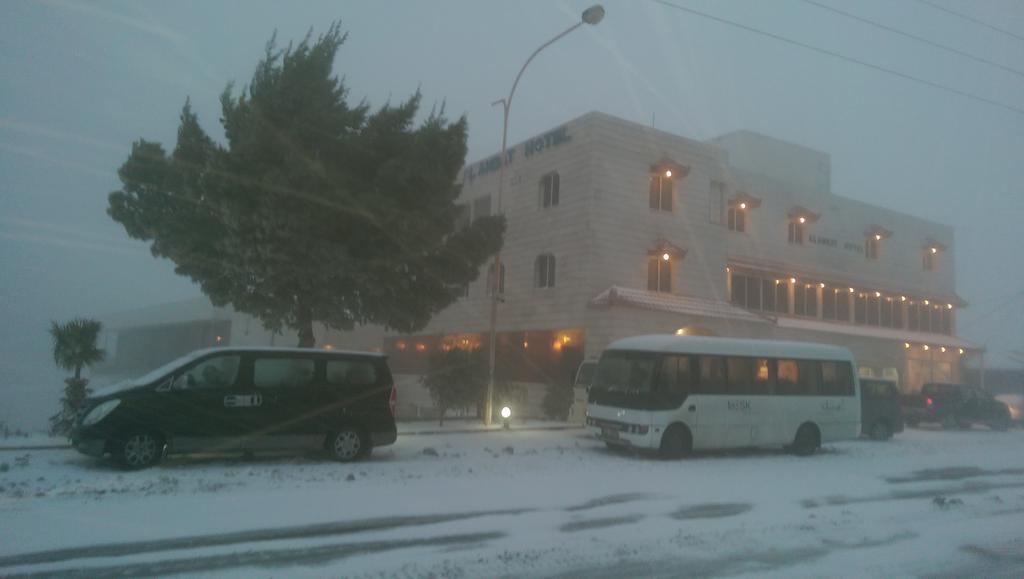 Alanbat Hotel