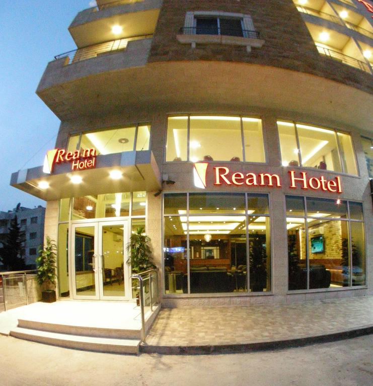 Ream Hotel